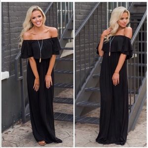 Dresses - $25 1 day sale! Black off the shoulder maxi dress Dresses - $25 1 day sale! Black off the shoulder maxi dress